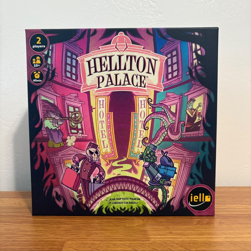 Hellton Palace Board Game 2 Player Strategy Game 2022 Complete Excellent IELLO